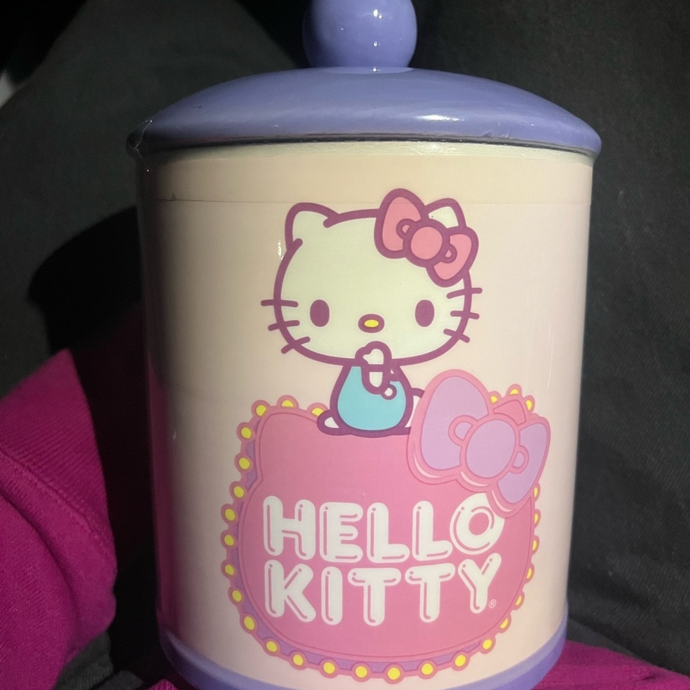 Hello Kitty Jar Pink and Purple Lid
